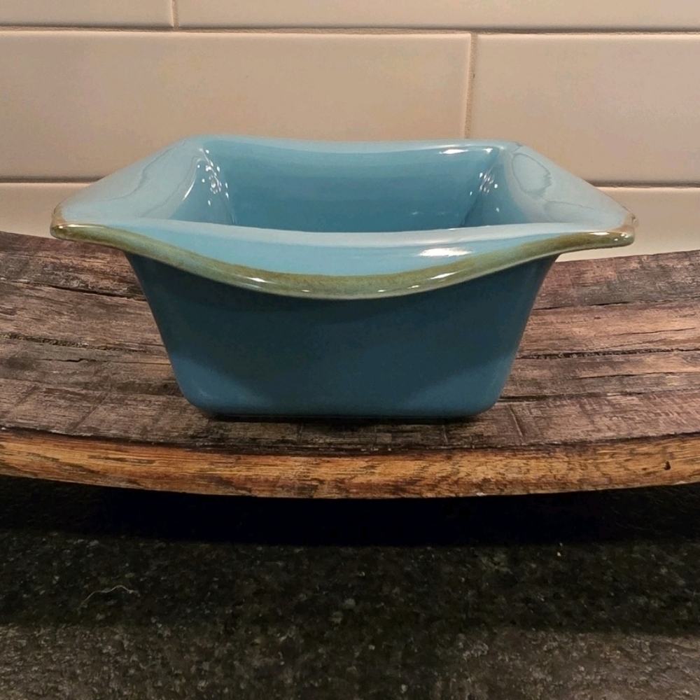 Southern Living Tuscan Toscana Collection 9 Inch Square Baker